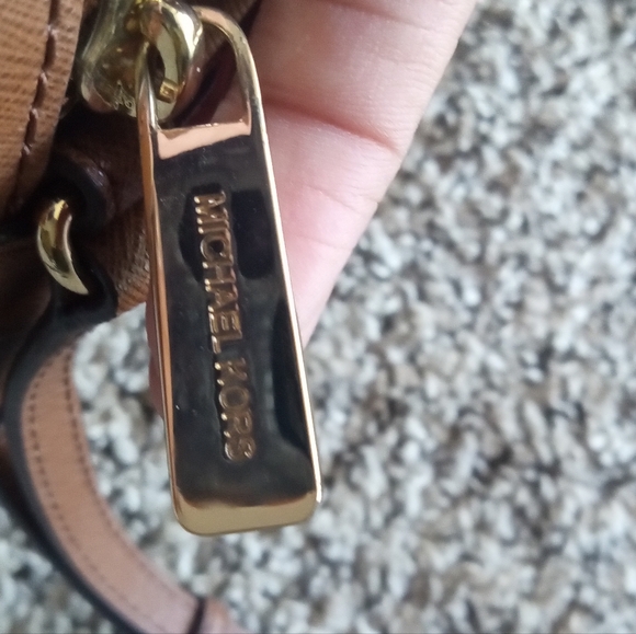 Michael Kors Women's Sandrine Studded Saffiano Leather Crossbody Bag Brown Small - Picture 6 of 11